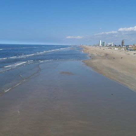 Costa Apartment Zandvoort Bagian luar foto